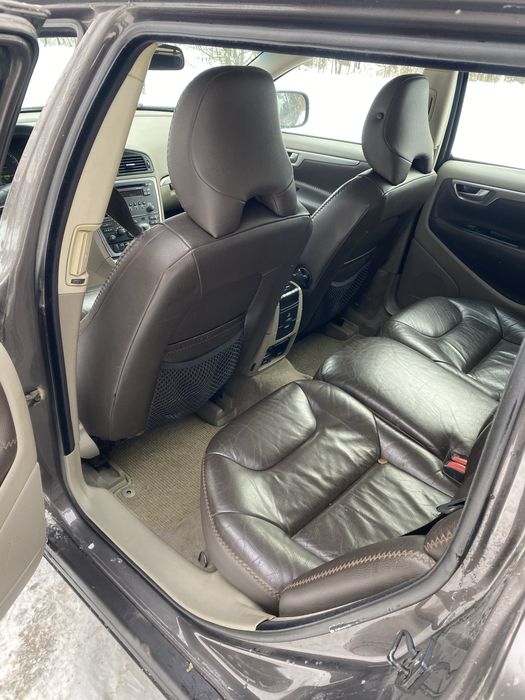 Volvo xc 70 повний привід