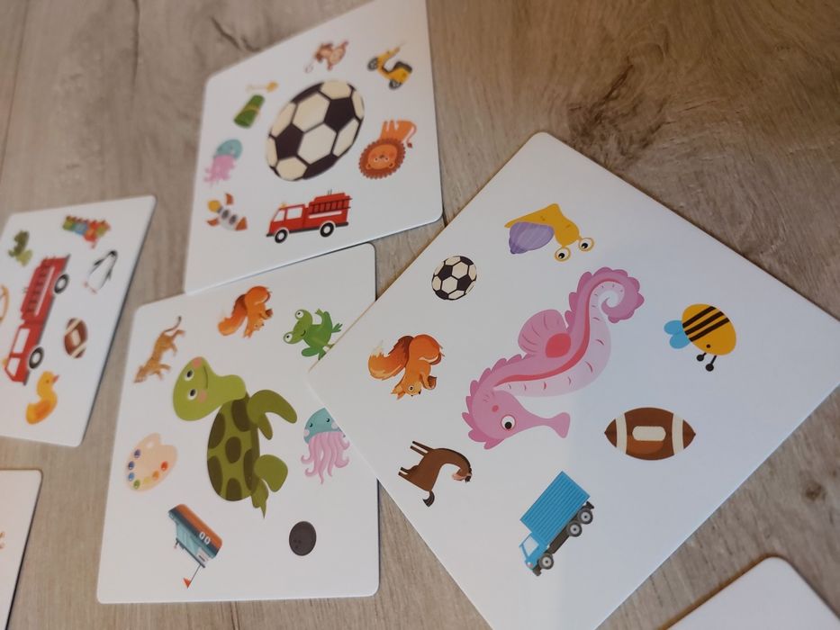 Gra alepary, dobble, dopasowywanie