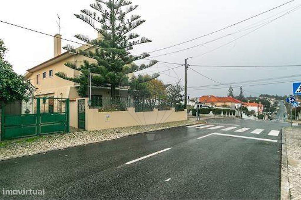 Moradia T8 para venda