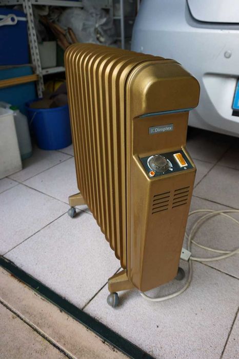 Aquecedor Dimplex Dourado