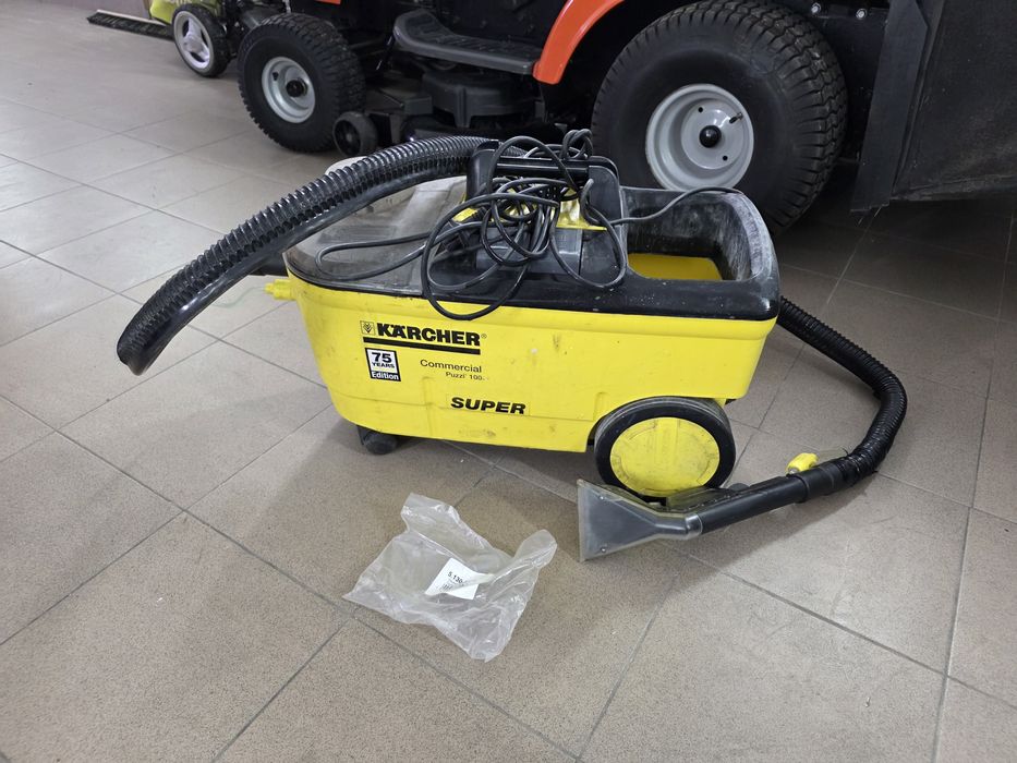 Karcher Puzzi 100 Super. Odkurzacz Piorący. Sprawny
