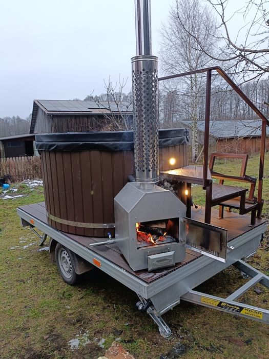 Wynajem Mobilna Balia Bania Jacuzzi na przyczepie