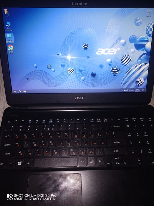 Ноутбук Acer E1-530