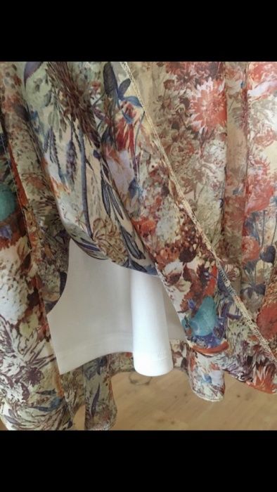 Sukienka midi boho beż kwiaty