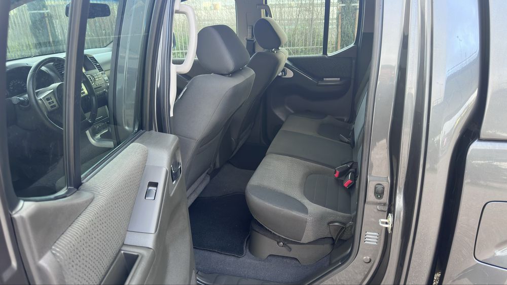 Nissan Navara D40 190cv