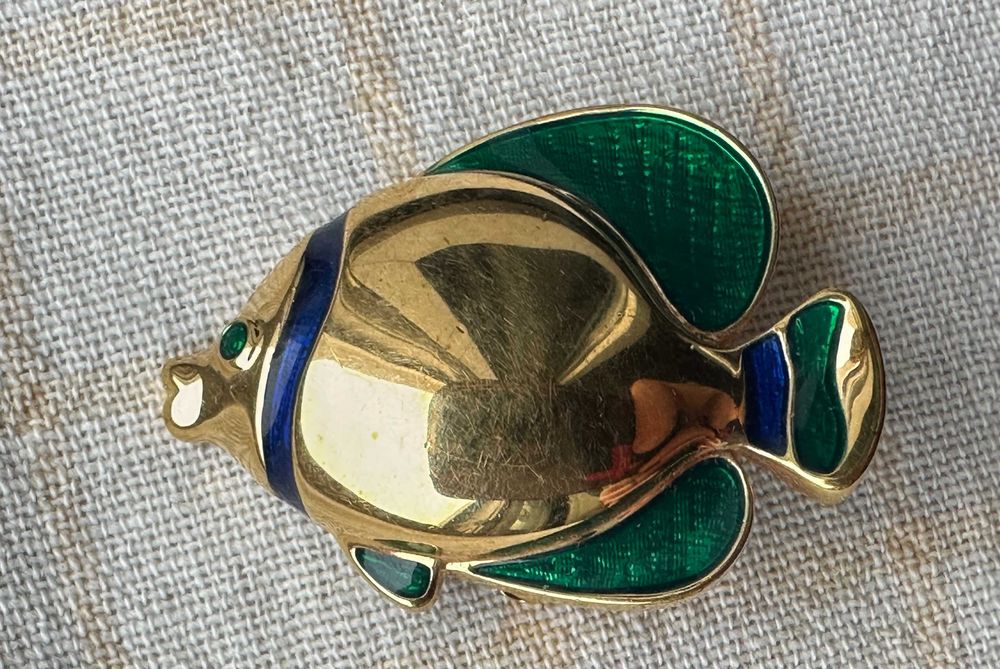 Piękna broszka „rybka” z emalią – Zepter (Fish Brooch).