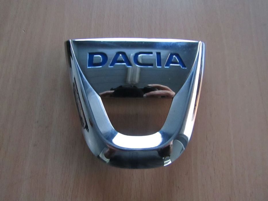Emblema Dacia Sandero / Duster / Logan (ver referencia)