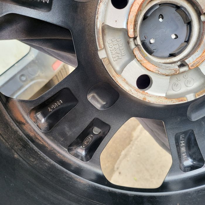 Alufelgi 16 Ford Fiesta Bmax Ka+ Ecosport Courier 4x108 TPMS ET37,5