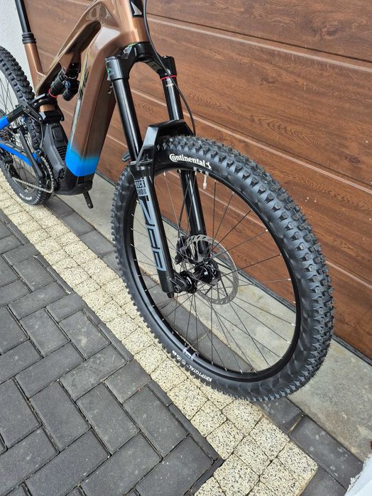 Rower elektryczny  Haibike HYBE CF 9 OKAZJA 1km 2025