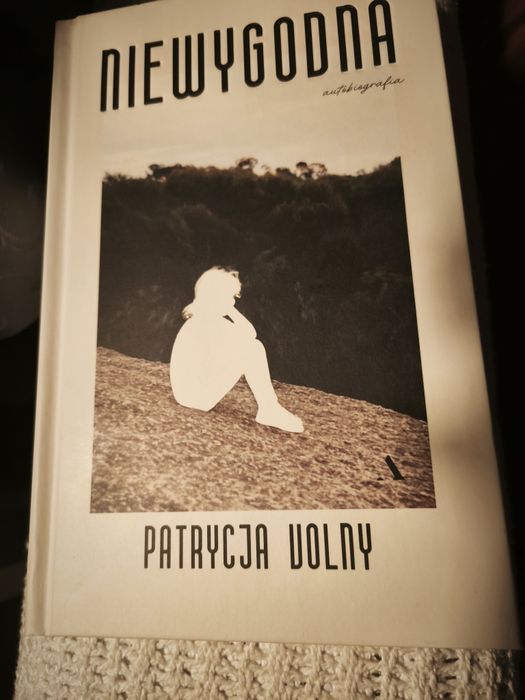 "Niewygodna"Patrycja Volny