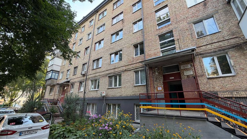 1к 30 м² у центрі Бучі — квартира під фліппінг / інвестицію