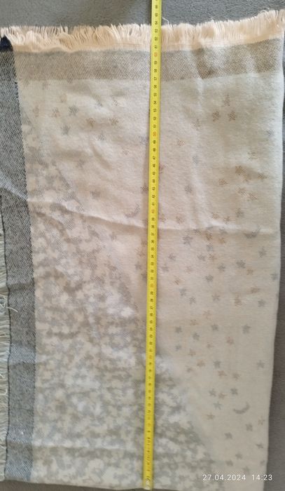 Szalik damski, wielki.