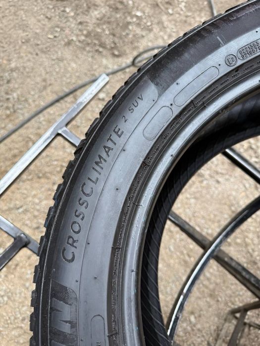 Шины БУ 255 50 235 55 R 19 Michelin CrossClimate 2 suv разноширокие