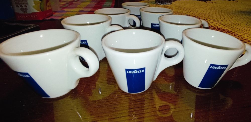 Lavazza•Conjunto 8 Chávenas+ Pires de Café Original "Lavazza®"