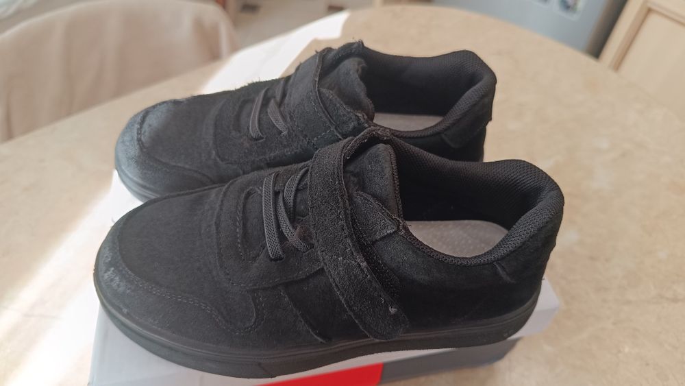 Nike Кросівки замшові 31р
