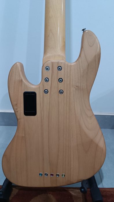 Harley Benton Enhanced MJ-5MN (5 Cordas) – Série Pro