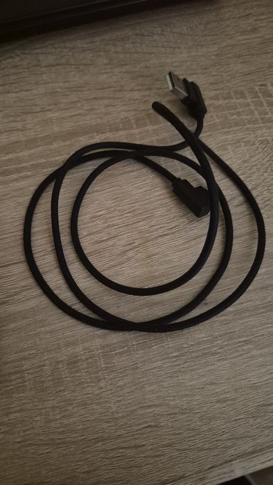 iPhone 6s 64GB + Etui i Kabel