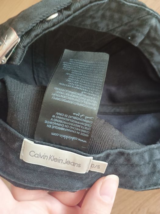 Ck Calvin Klein czapka z daszkiem rozmiar uniwersalny jesień brązowa m