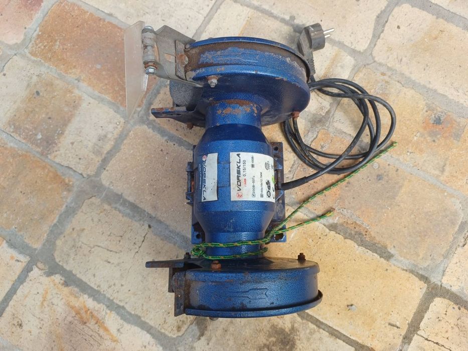 Заточной электродвигатель, дрель СССР