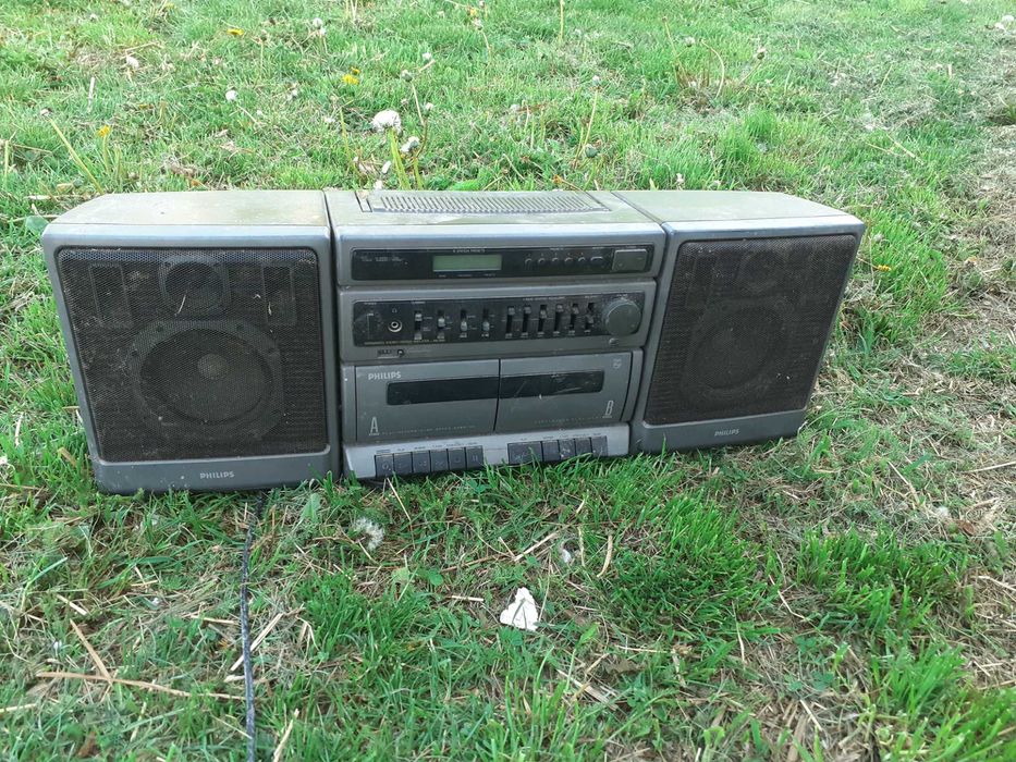 Wieża marki Philips AW 7890