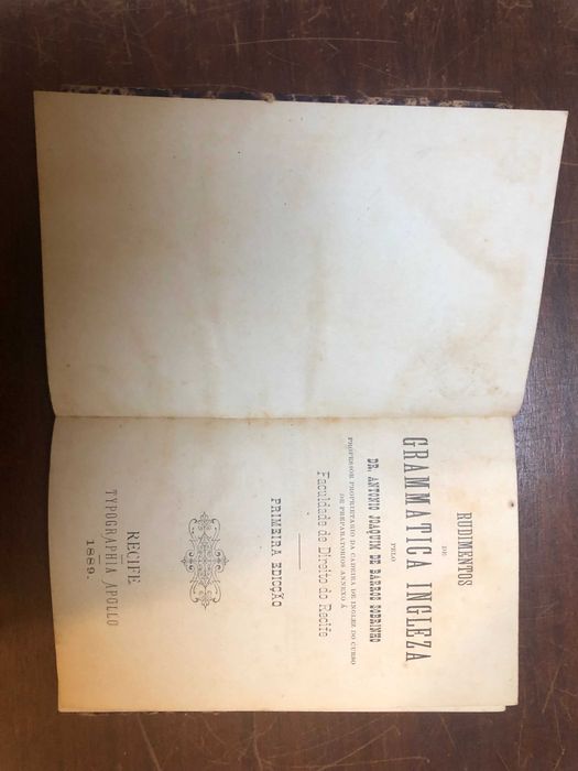 Rudimentos de grammática Ingleza