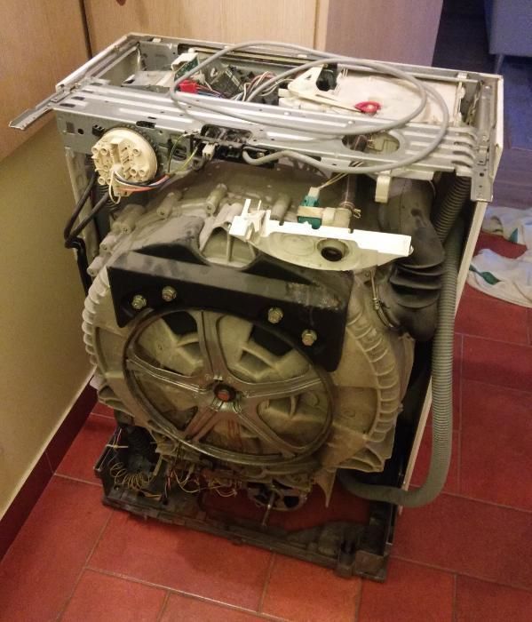 «Zanussi FLS-824» (made in Italy) на запчасти остатки комплекта