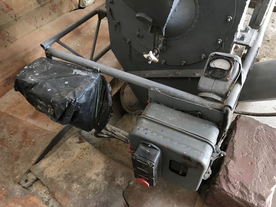 ДКУ, Зернодробилка