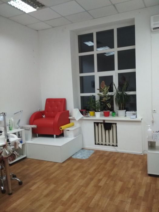 Сдам офис 42 кв м