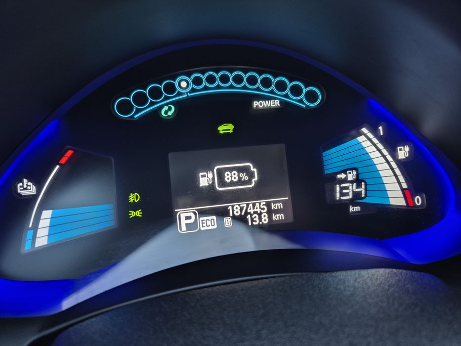 Продам  Nissan Leaf Zero Emission. Здоров'я батереї 100%