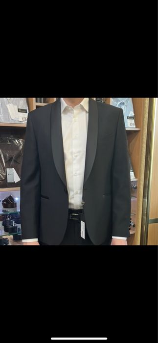 Смокінг Voronin весільний костюм