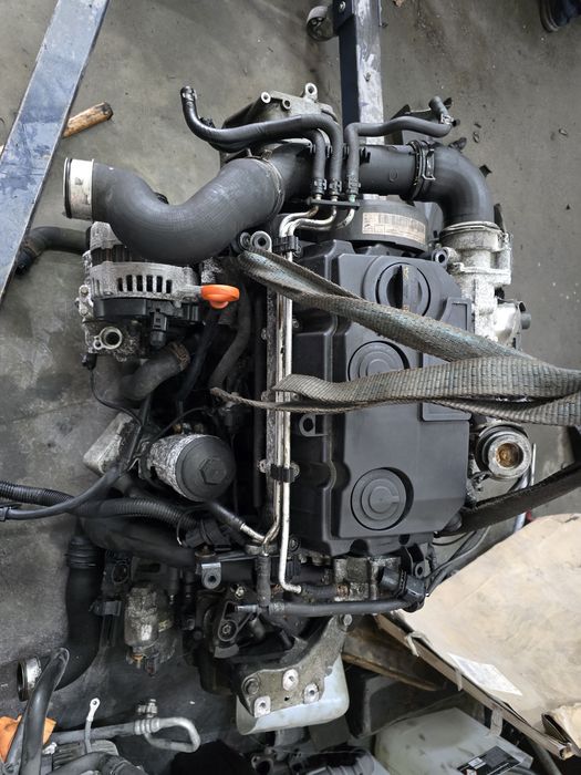 Vw Passat B6 2.0 Tdi 8V BMP Silnik Kompletny  Skrzynia biegów KDN