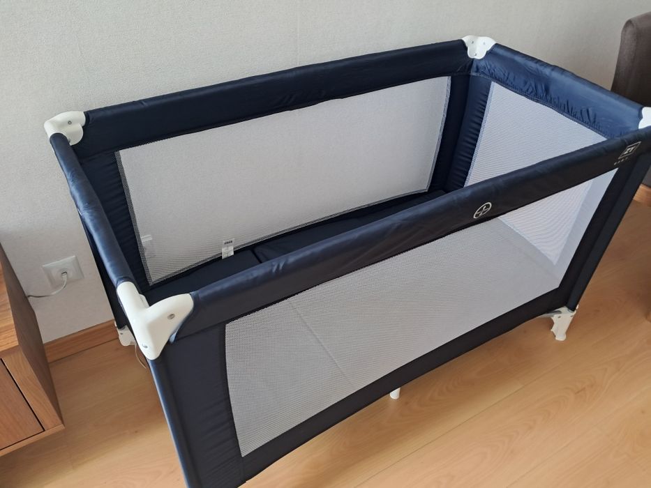 Cama de viagem + colchão (Zippy)