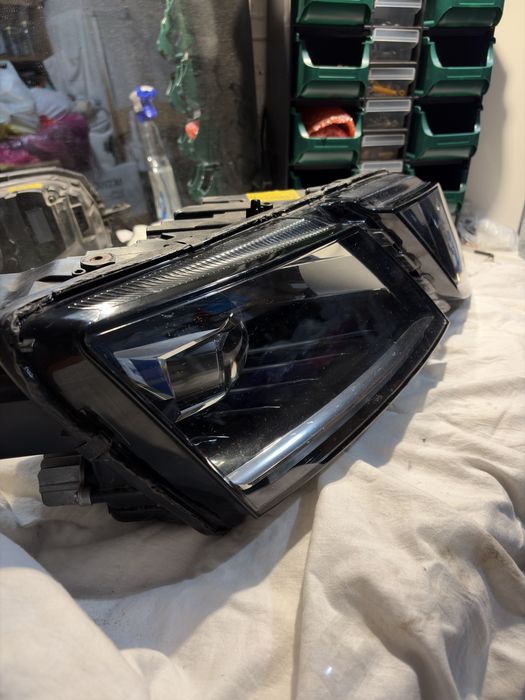 Reflektor Full Led Octavia 3 (prawy)