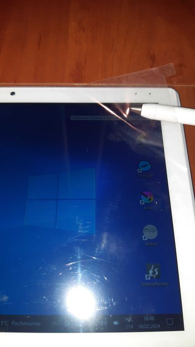 Laptop Oliver Book A1 - Dotykowy Ekran + Odczepiana Klawiatura StanBDB