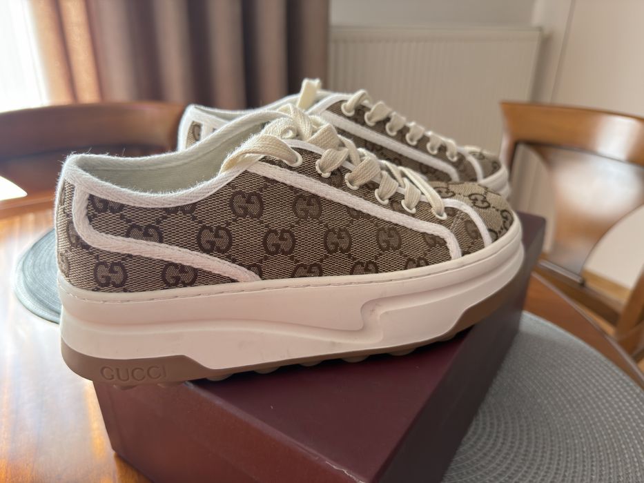 Trampki Gucci od ręki