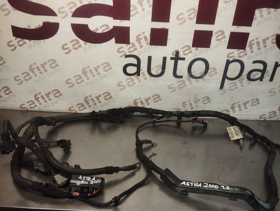 Instalação Elétrica do Motor / Cablagem do Motor OPEL ASTRA J A 17 DTR - 55566337 98131852 8981318522