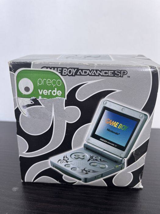 Nintendo Game Boy Advance SP Tribal AGS-101