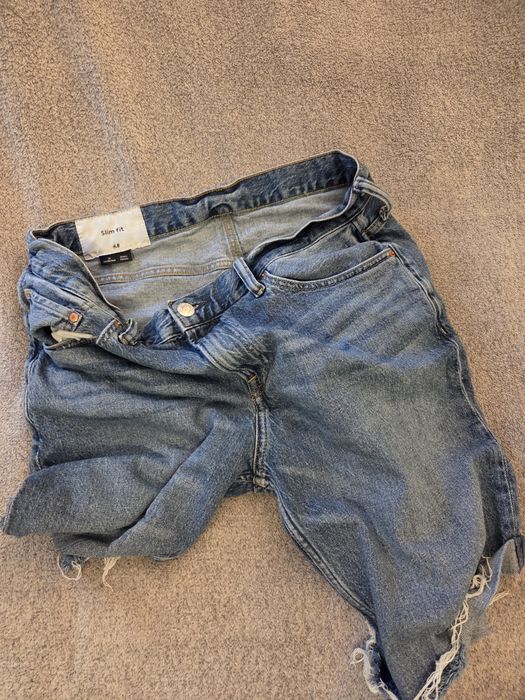Spodenki slim fit H&M
