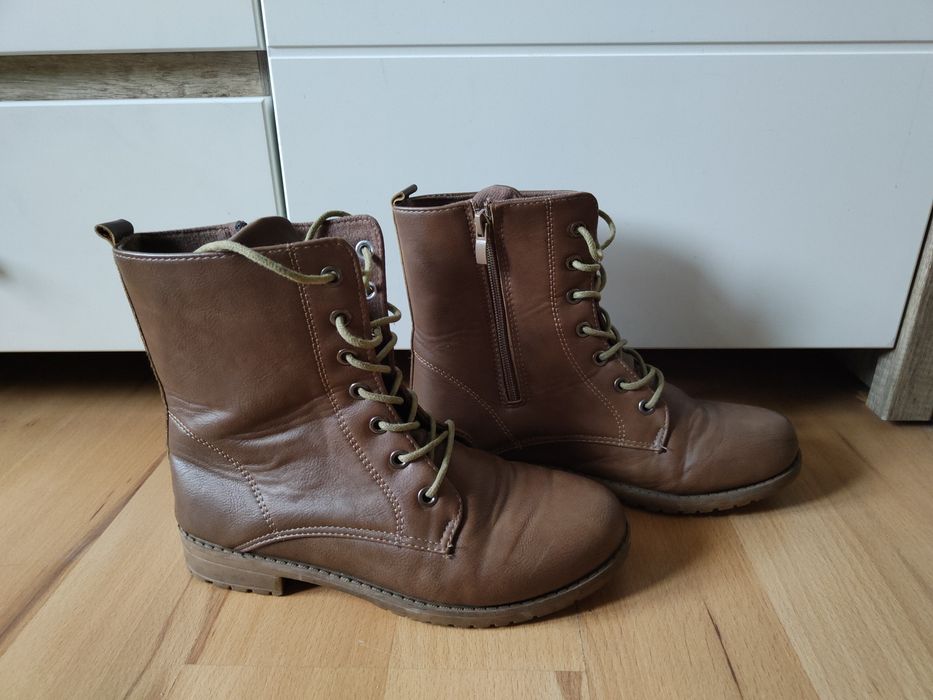 Jesienne buty 38