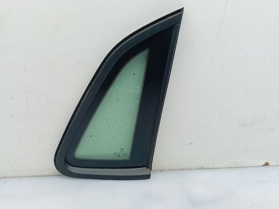 Vidro do painel trás direito VOLKSWAGEN Polo (AW1)