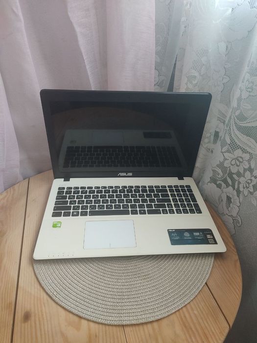 Ноутбук ASUS R513MJ-SX105D White