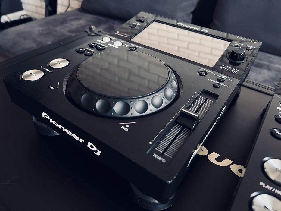 Konsola Pioneer DJ (2x XDJ-700 + DJM-450 + FLT-450SYS)