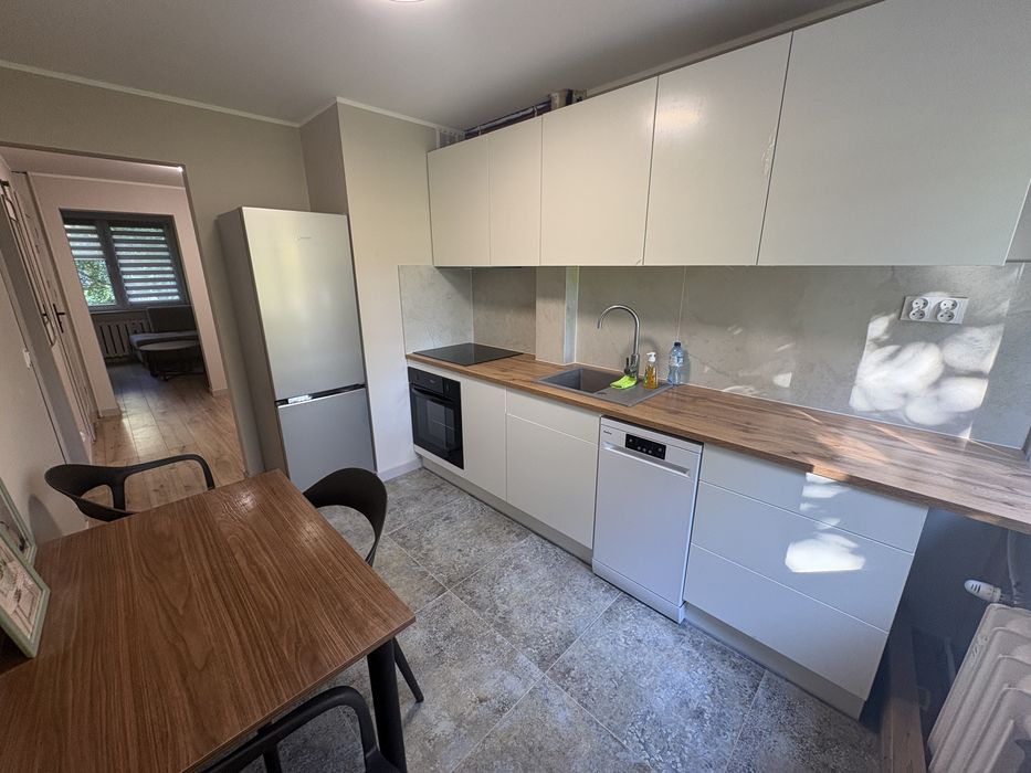 Mieszkanie do wynajęcia 46m2 po generalnym remoncie,świetna lokalizacja.