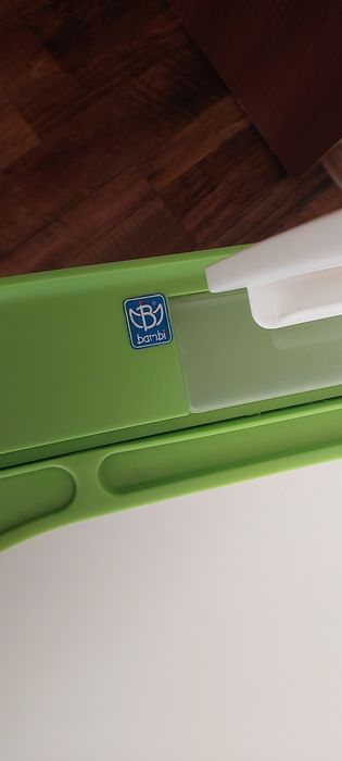 Продам шкільну парту зі стільцем Ваmbi