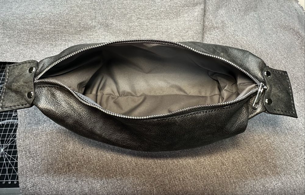 Kosmetyczka skóra naturalna