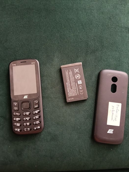 Телефон е240 2019р та акумулятор