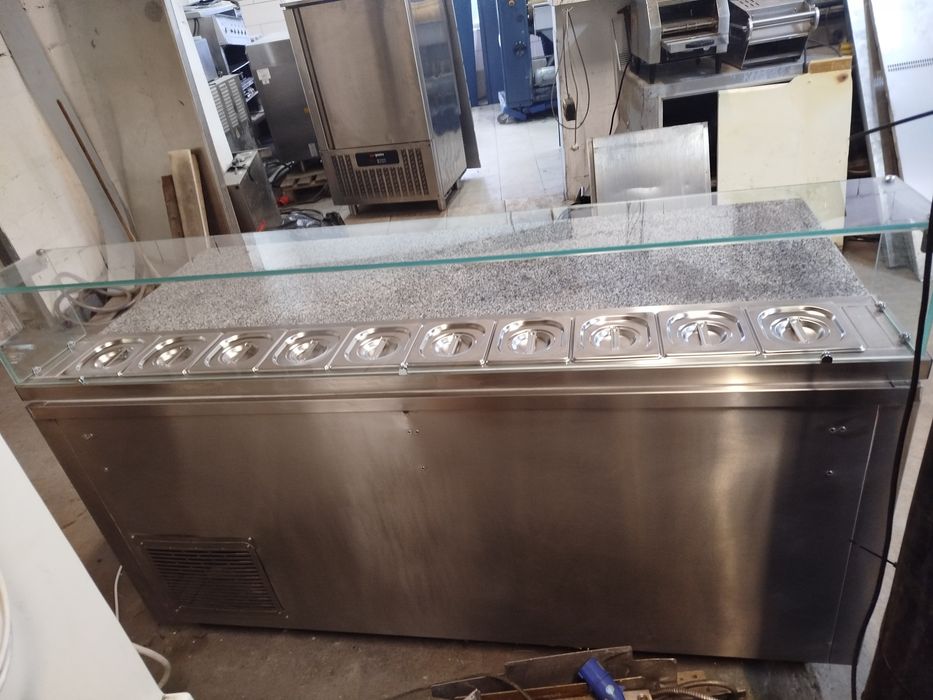 Холодильний стіл для піци,суші  180см.