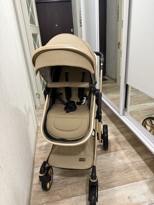Продам детскую коляску 2 в 1