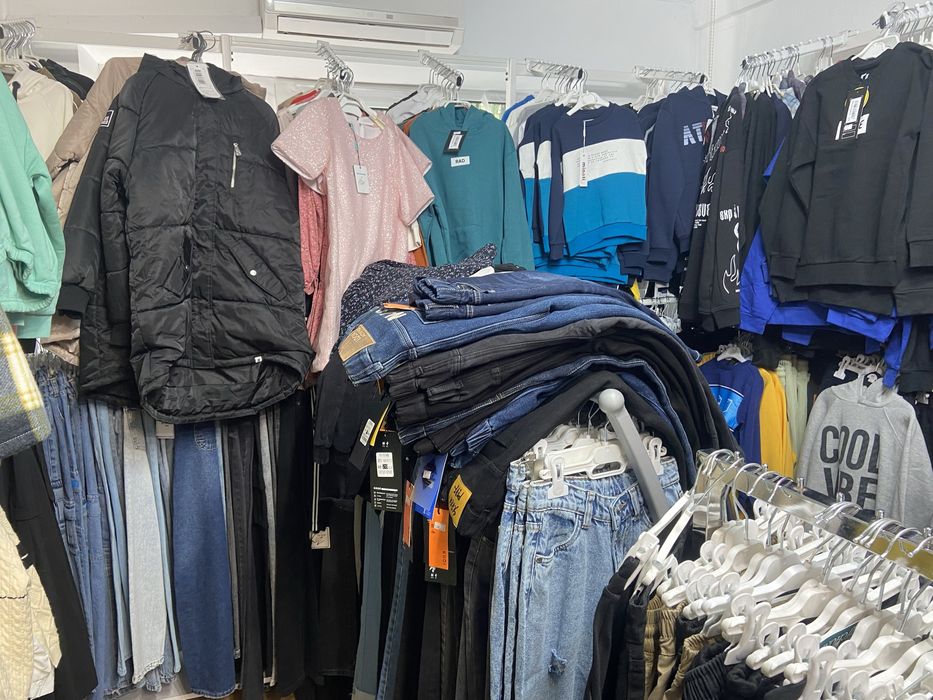 ! Розпродаж ! 50% знижка ! Одяг для дітей та підлітків.