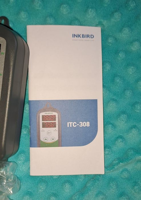 Regulator temperatury